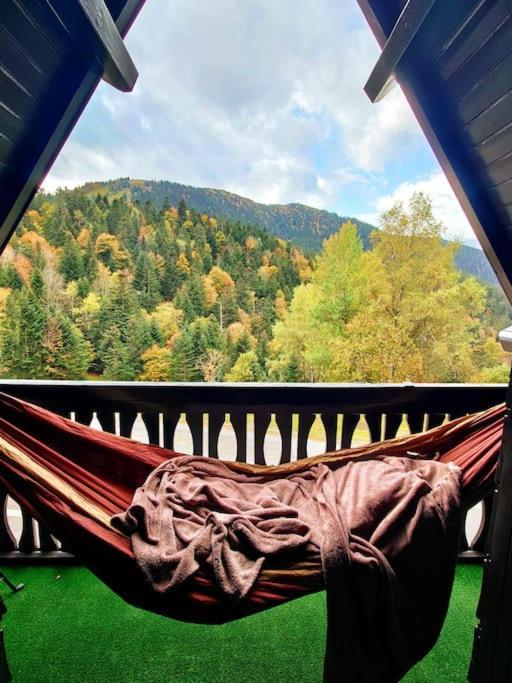 Logement 6 pers au cœur des montagnes pyrénéennes Boutx Esterno foto