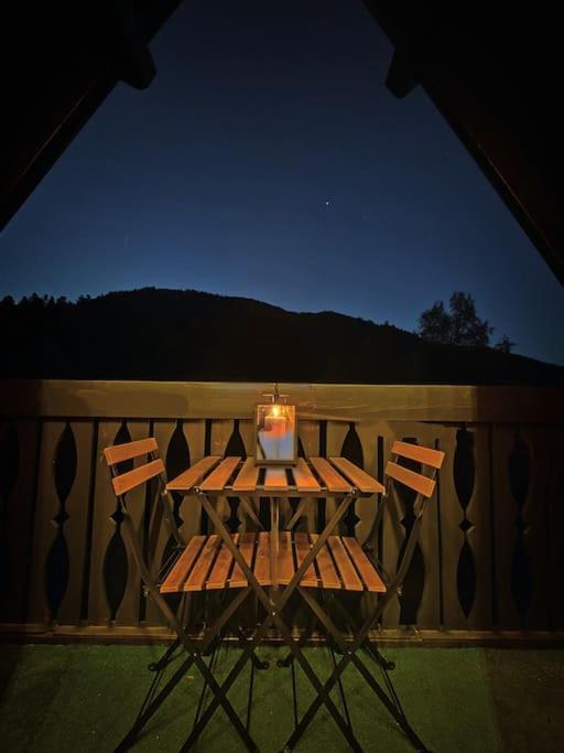 Logement 6 pers au cœur des montagnes pyrénéennes Boutx Esterno foto